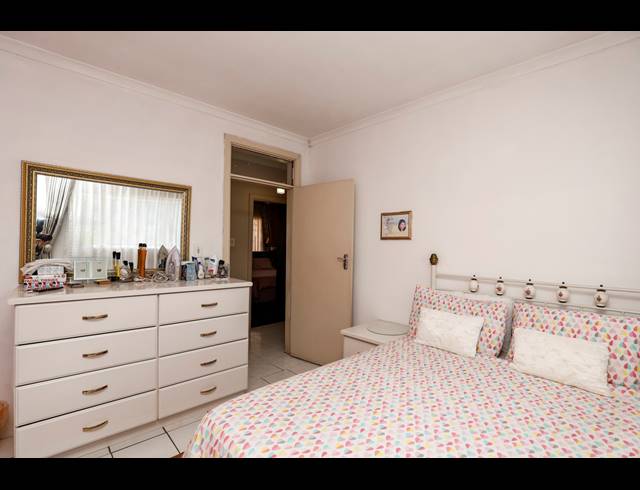 3 BEDROOM HOUSE FOR SALE IN KENVILLE